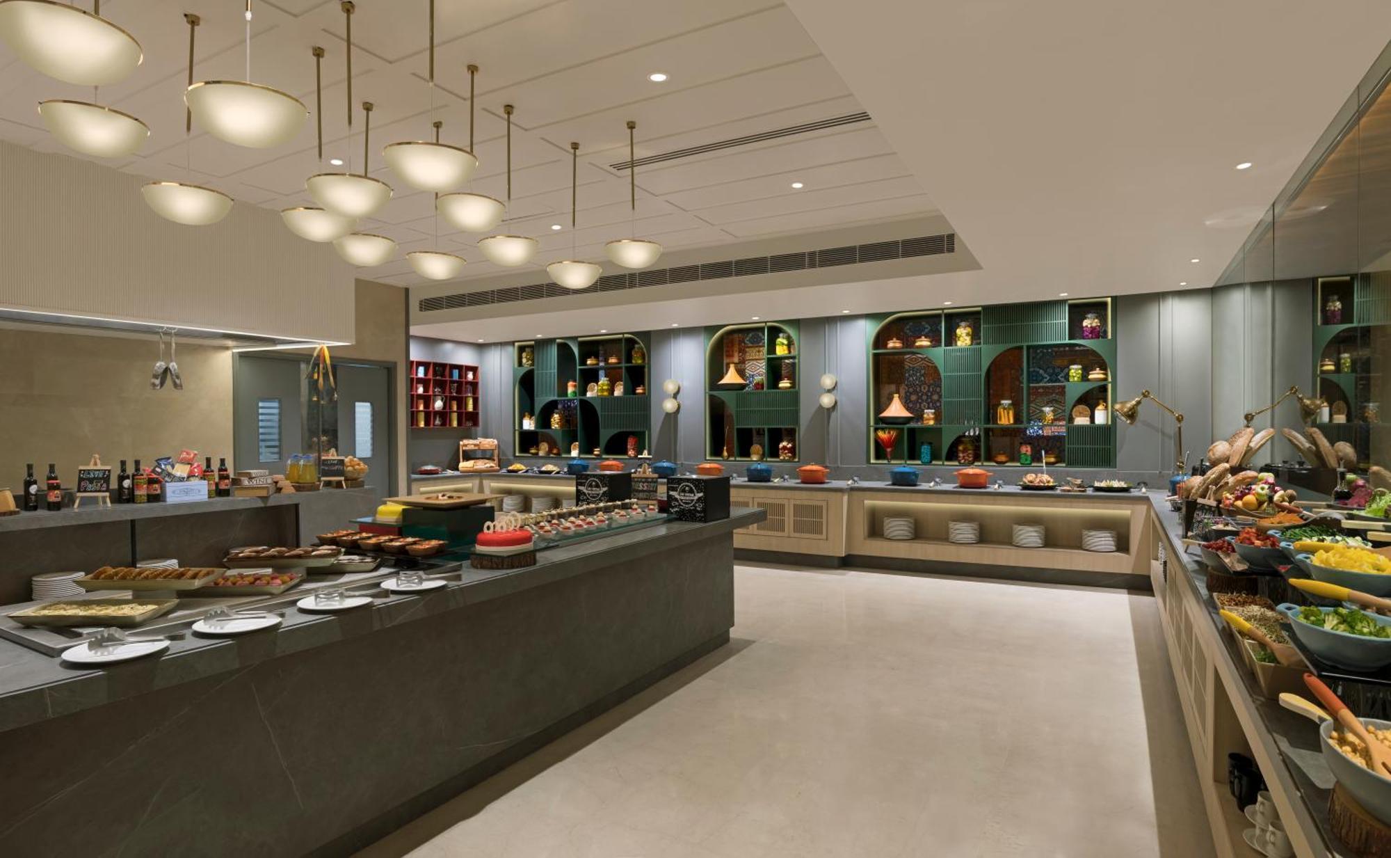 Grand Mercure Agra - An Accor Brand Esterno foto