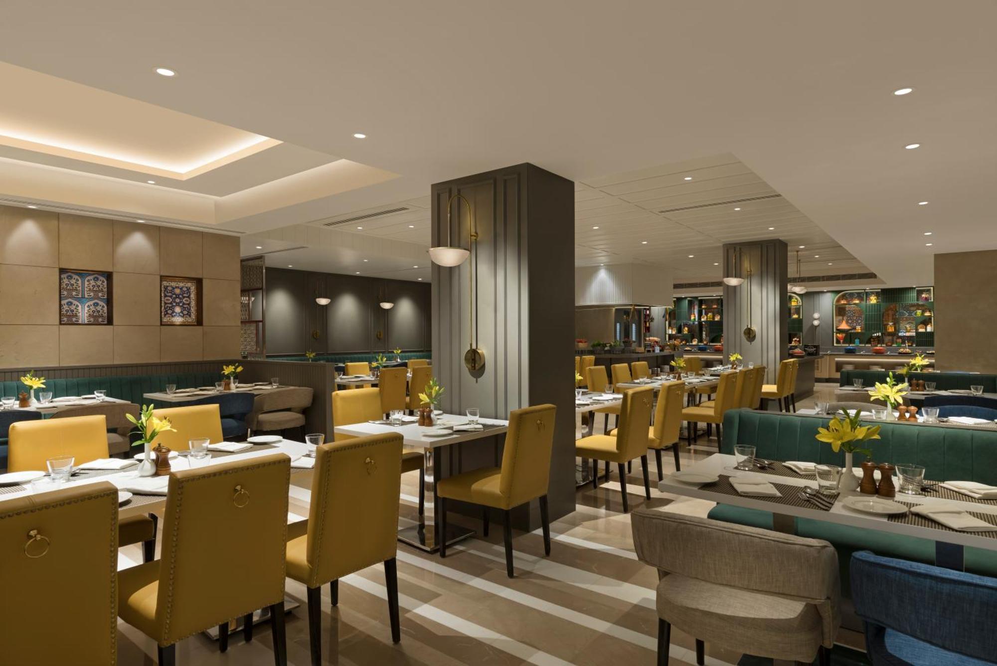 Grand Mercure Agra - An Accor Brand Esterno foto