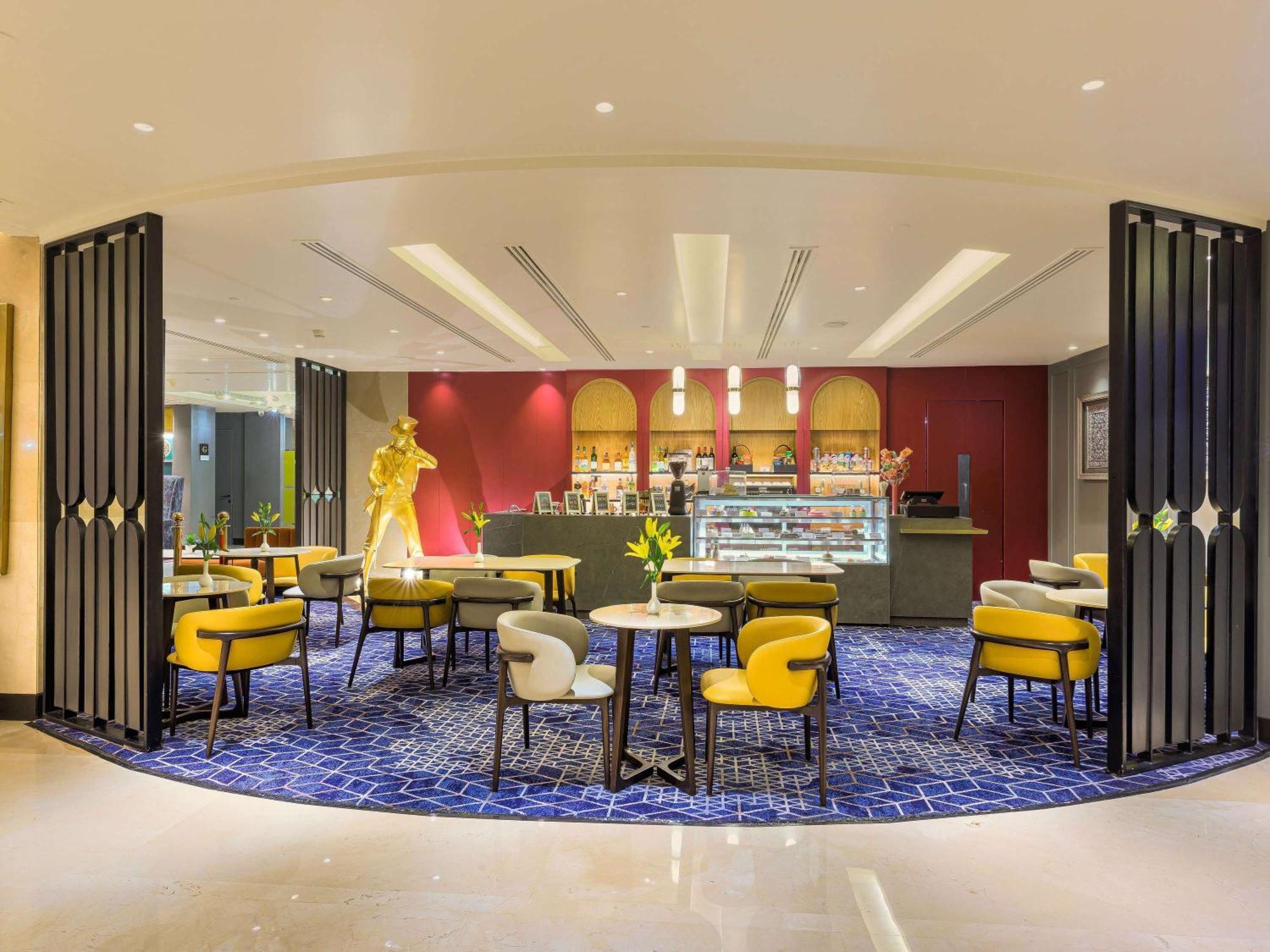 Grand Mercure Agra - An Accor Brand Esterno foto