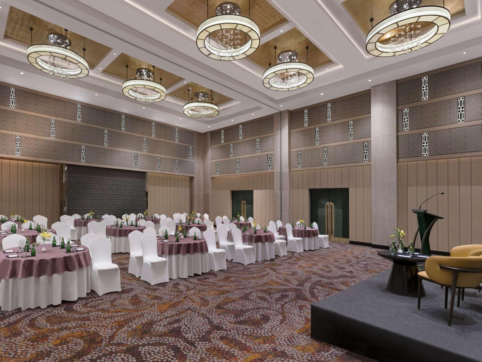 Grand Mercure Agra - An Accor Brand Esterno foto