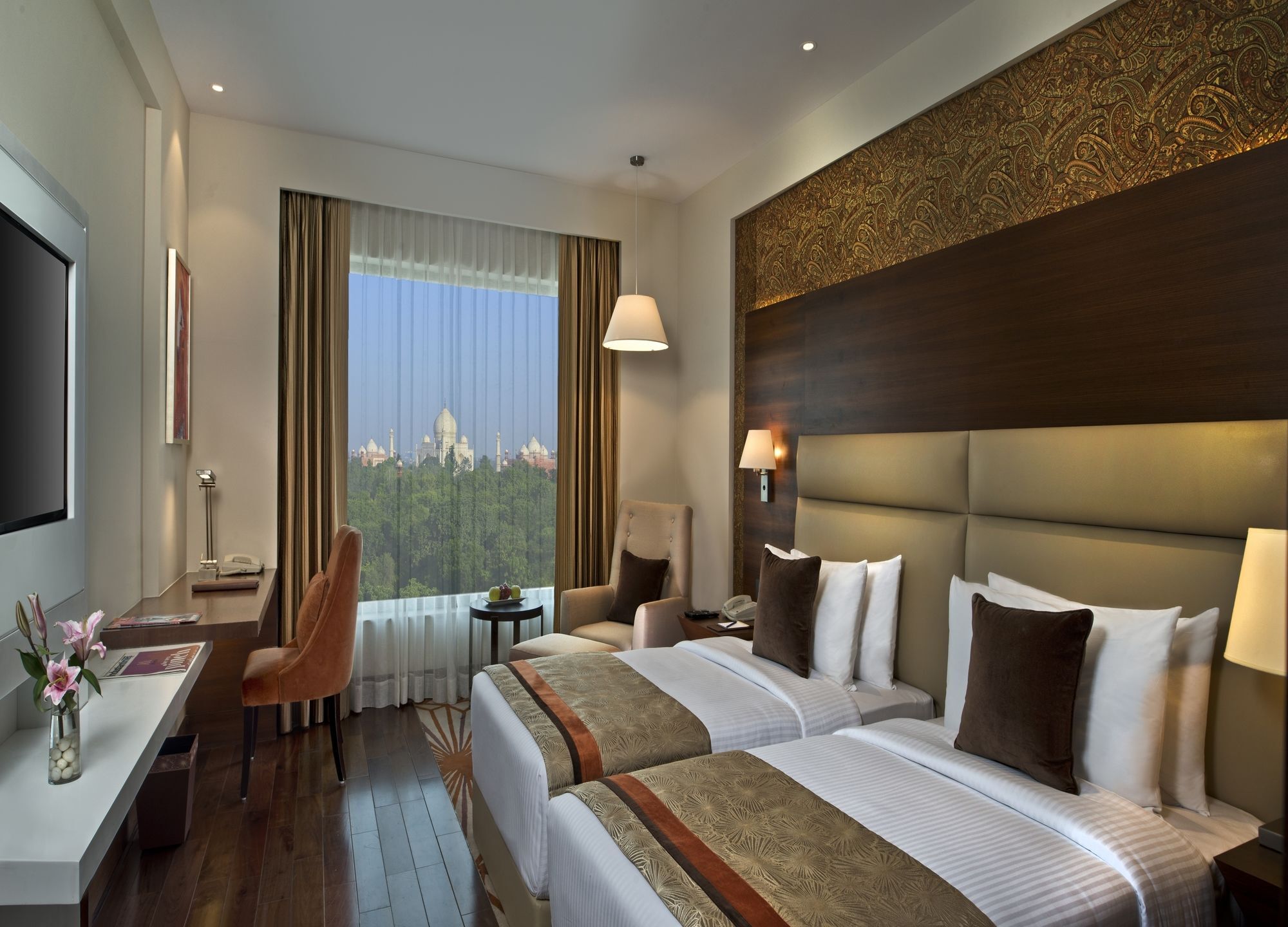 Grand Mercure Agra - An Accor Brand Esterno foto